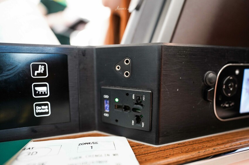 桃園市大園區【長榮航空商務艙】ANA哩程兌換星空聯盟，台北飛往福岡波音787商務艙開箱，日式料理很精緻，