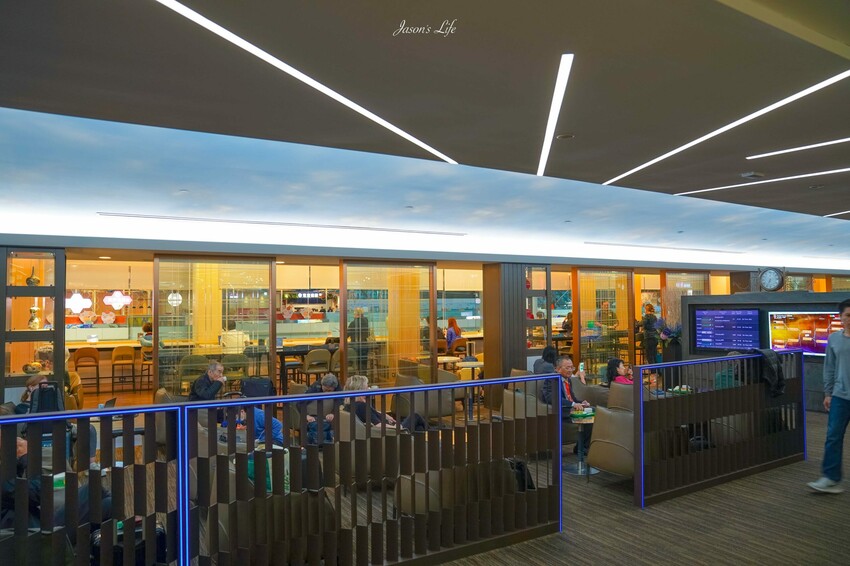 桃園市大園區【長榮航空商務艙】ANA哩程兌換星空聯盟，台北飛往福岡波音787商務艙開箱，日式料理很精緻，