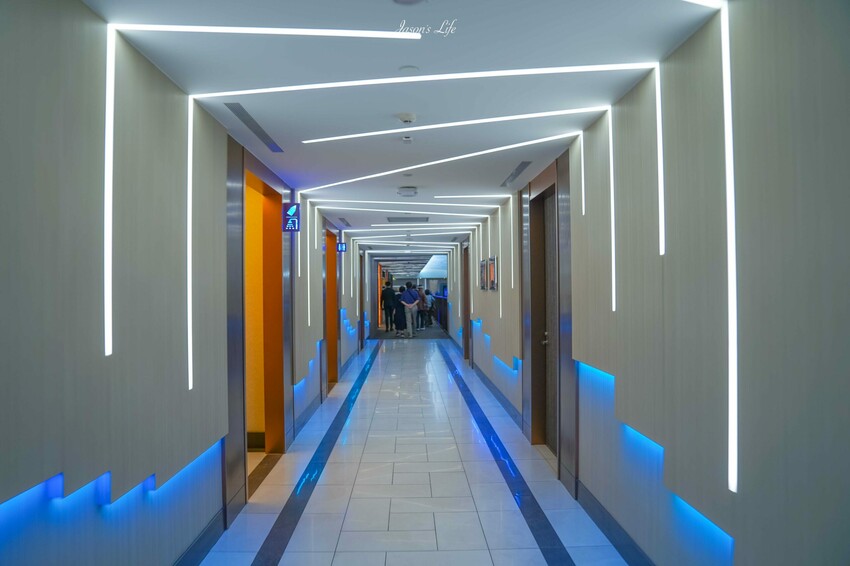 桃園市大園區【長榮航空商務艙】ANA哩程兌換星空聯盟，台北飛往福岡波音787商務艙開箱，日式料理很精緻，