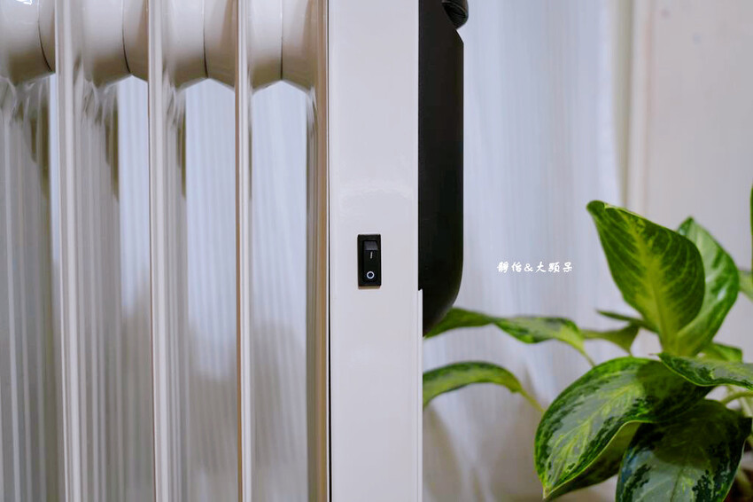 嘉儀 德國HELLER葉片式電暖爐 KED512T豪華版，給