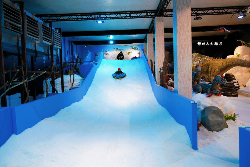 侏羅紀X恐龍雪世界 台北站 ❙ 羽毛恐龍、急凍恐龍墳場，3公