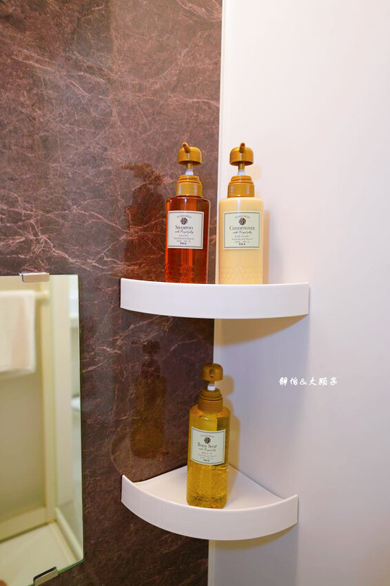 BiBi Hotel NAHAKUME ❙ 洗衣設施、微波爐 BiBi Hotel NAHAKUME ❙ 洗衣設施、微波爐