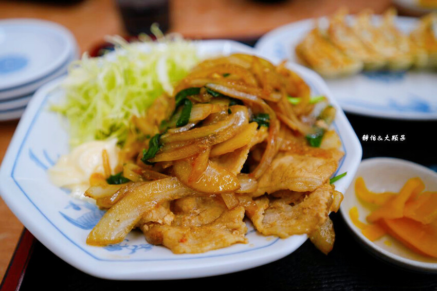 福しん 浅草ROX前店 ❙ 營業至凌晨兩點的定食、餃子、拉麵 福しん 浅草ROX前店 ❙ 營業至凌晨兩點的定食、餃子、拉麵