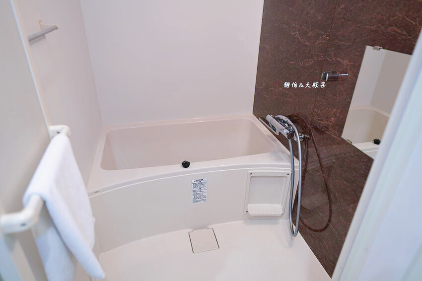 BiBi Hotel NAHAKUME ❙ 洗衣設施、微波爐 BiBi Hotel NAHAKUME ❙ 洗衣設施、微波爐