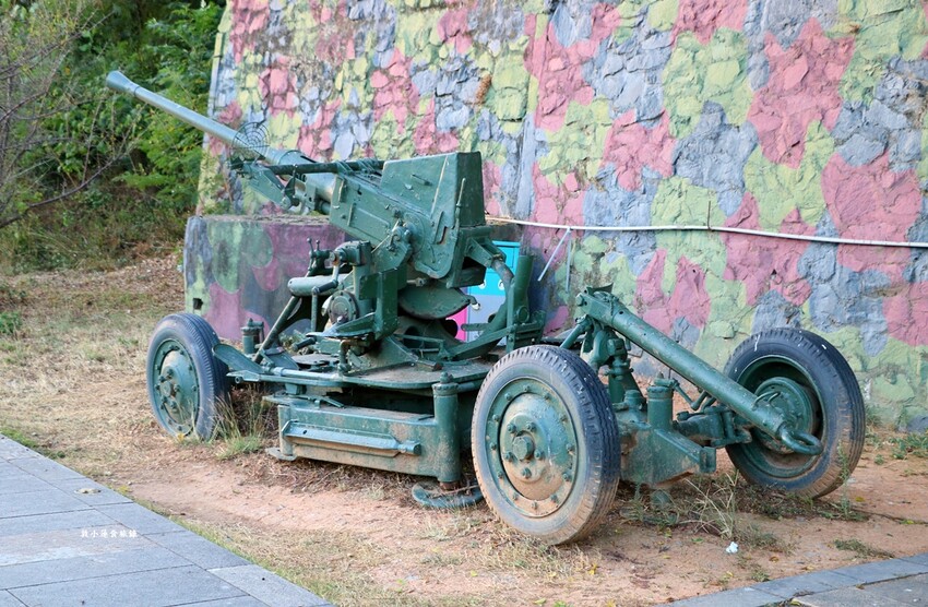 地雷主題館‧不可錯過的小金門烈嶼鐵漢堡、勇士堡，仿雷區公園，回憶當年的國共戰況 - 敦 小 蓮の食旅錄