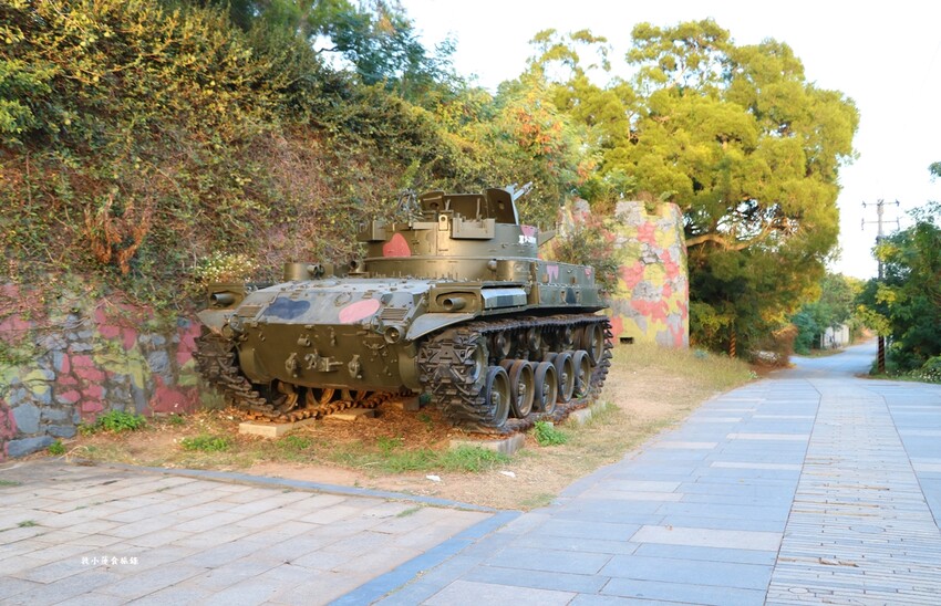 地雷主題館‧不可錯過的小金門烈嶼鐵漢堡、勇士堡，仿雷區公園，回憶當年的國共戰況 - 敦 小 蓮の食旅錄