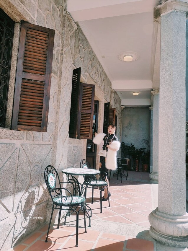 甄young服裝出租‧甄洋樓 旗袍體驗館金門另類旅遊玩法,穿著旗袍穿梭金門大街小巷 - 敦 小 蓮の食旅錄