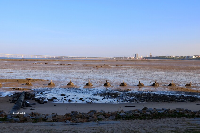 建功嶼‧金門必去的摩西分海，只有退潮時才能進入的戰地島嶼 - 敦 小 蓮の食旅錄