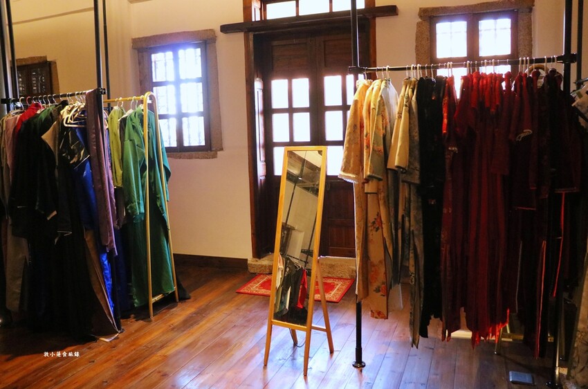 甄young服裝出租‧甄洋樓 旗袍體驗館金門另類旅遊玩法,穿著旗袍穿梭金門大街小巷 - 敦 小 蓮の食旅錄