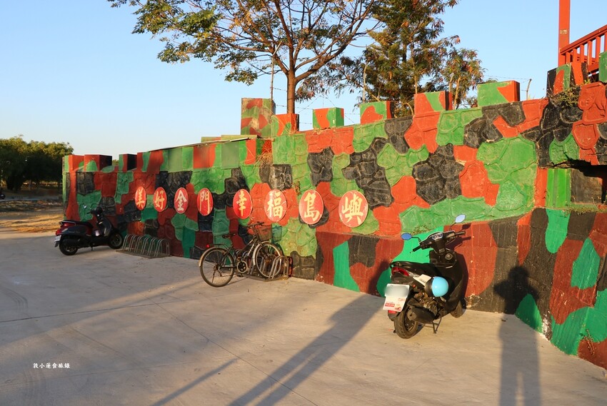 雄獅堡‧昔日軍事碉堡,今日的金門縣老人權益促進會,拍攝金門大橋的第一選擇 - 敦 小 蓮の食旅錄