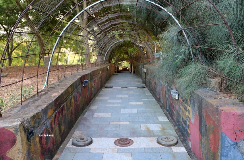 地雷主題館‧不可錯過的小金門烈嶼鐵漢堡、勇士堡，仿雷區公園，回憶當年的國共戰況 - 敦 小 蓮の食旅錄
