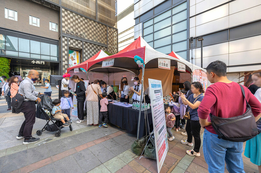 德妮嗨派對-百變小丑樂園 德妮嗨派對-百變小丑樂園
