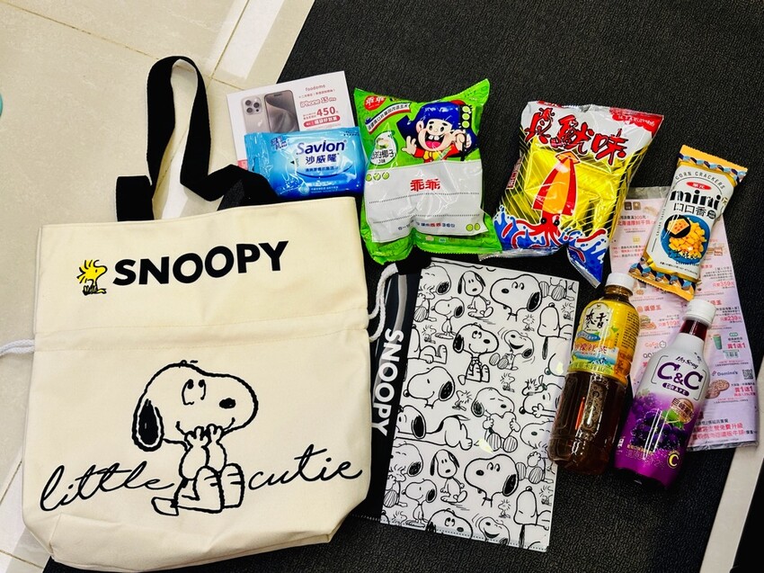 2023年7-ELEVEN聖誕禮物福袋/聖誕節交換禮物推薦!提早慶新年!7-11新年福袋前部曲/7款卡通聯名-史努比/Hello