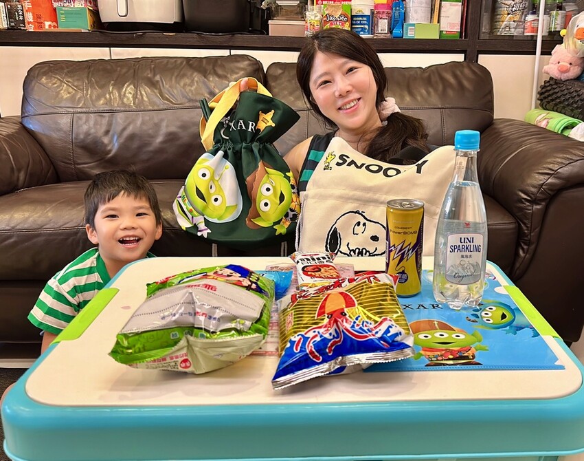 2023年7-ELEVEN聖誕禮物福袋/聖誕節交換禮物推薦!提早慶新年!7-11新年福袋前部曲/7款卡通聯名-史努比/Hello