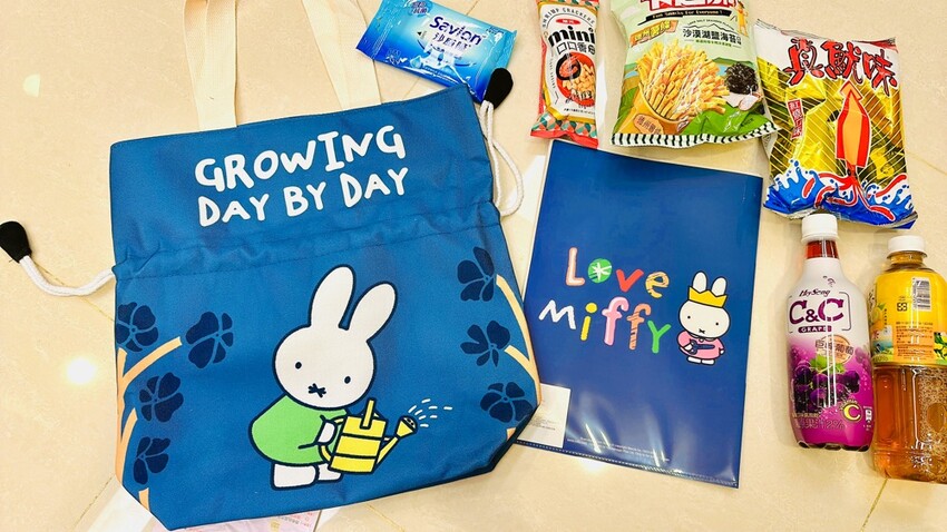 2023年7-ELEVEN聖誕禮物福袋/聖誕節交換禮物推薦!提早慶新年!7-11新年福袋前部曲/7款卡通聯名-史努比/Hello