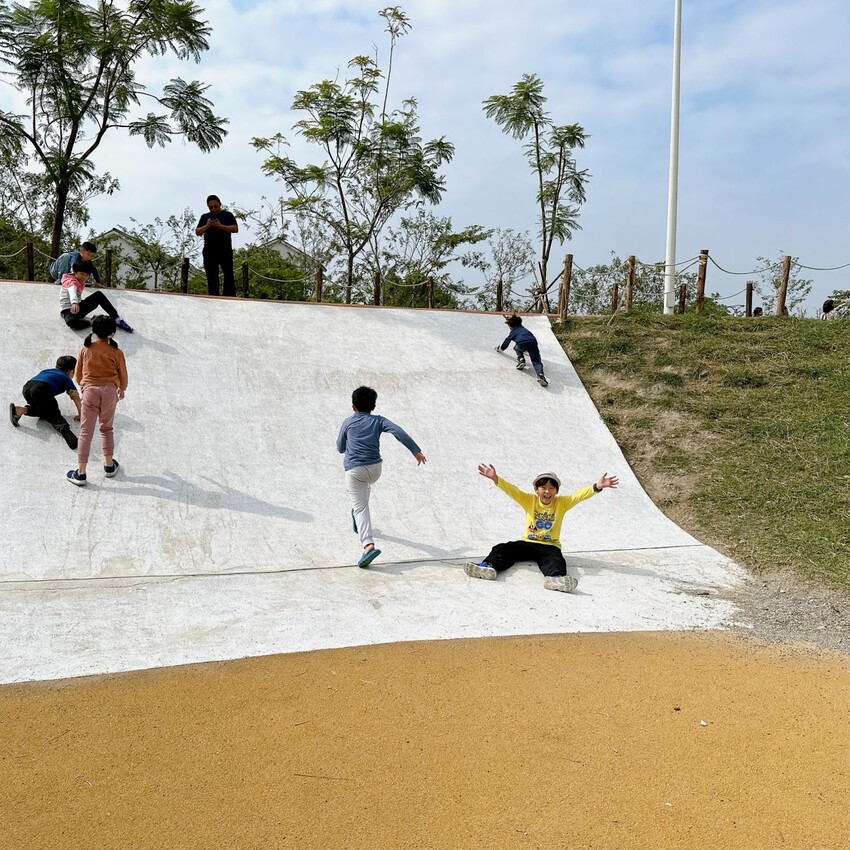 屏東縣潮州鎮免費景點～潮洲 潮好玩幸福村  潮幸福薑餅村X金勾杯潮好玩市集和全天開放的共融遊戲場、不定期市集活動，絕