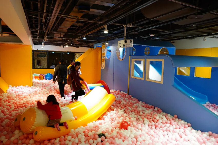 台中市西區追風奇幻島|台中金典愛力獅奇幻派對,遊樂設施大公開,門票價格懶人包