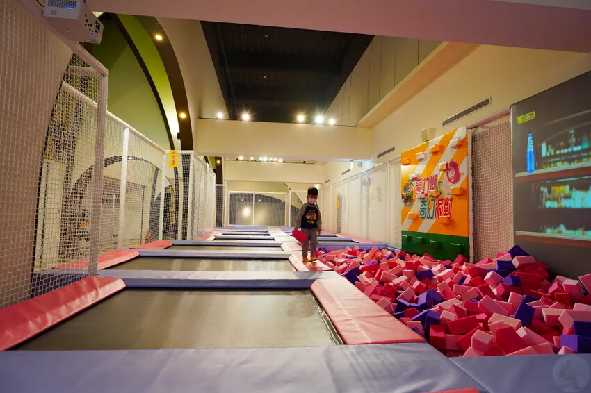 台中市西區追風奇幻島|台中金典愛力獅奇幻派對,遊樂設施大公開,門票價格懶人包