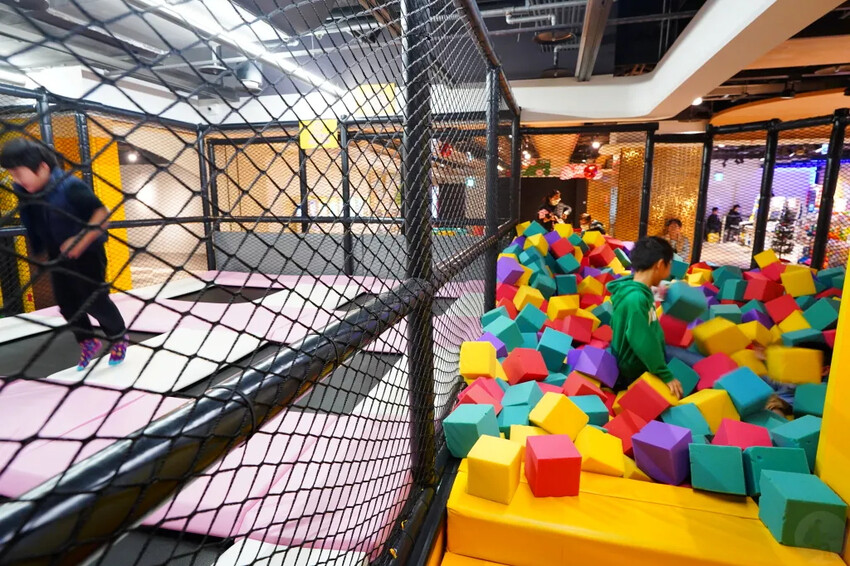 台中市西區追風奇幻島|台中金典愛力獅奇幻派對,遊樂設施大公開,門票價格懶人包