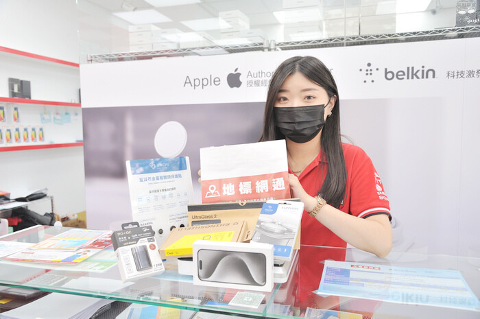 台中通訊行名店-地標網通公益店,便宜空機攜碼續約配件保貼一次 台中通訊行名店-地標網通公益店,便宜空機攜碼續約配件保貼一次