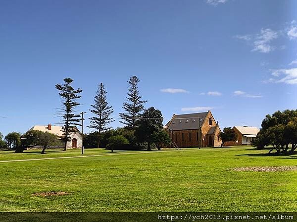 西澳旅遊/風剪樹附近Central Greenough Ca 西澳旅遊/風剪樹附近Central Greenough Ca