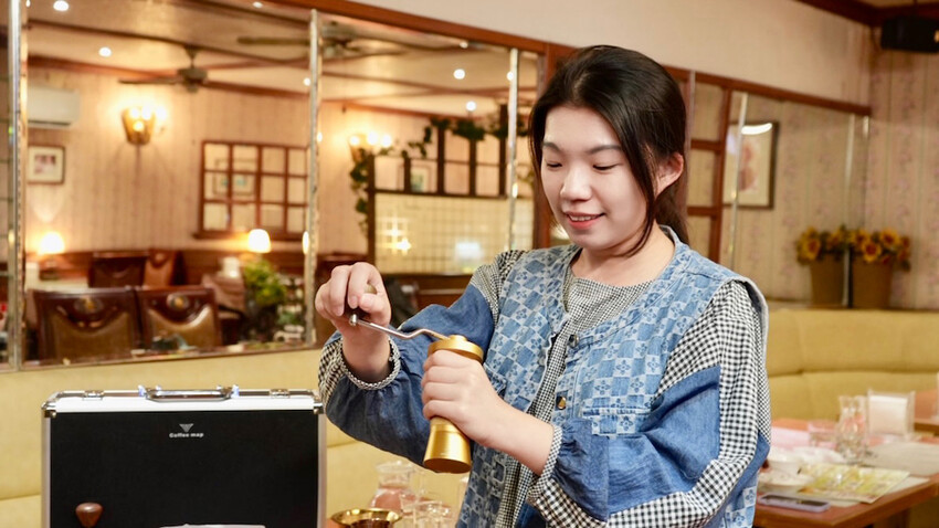 [台中] Coffee Map 咖啡地圖｜「一日咖啡師」互動式手沖咖啡｜專利金屬濾網