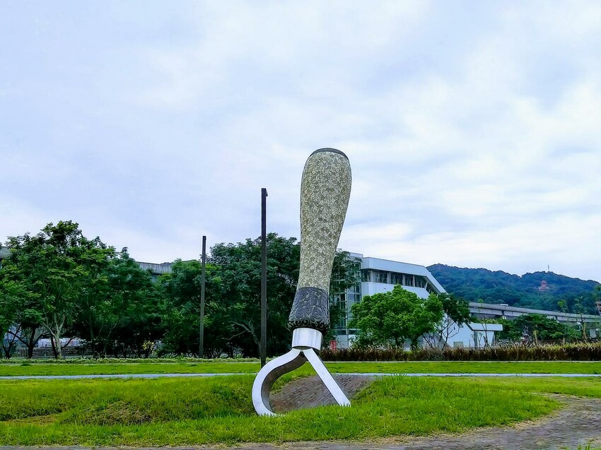 【旅遊】「新北市美術館」逛展覽、玩藝術、「新北城市藝術節」活