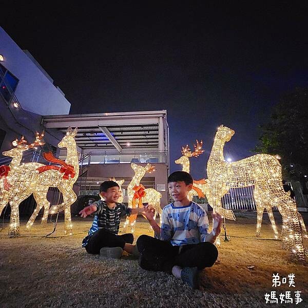 高雄市前鎮區【高雄‧前鎮】SKM Park Outlets 高雄草衙/鈴鹿賽道樂園│高雄下雪了!森林耶誕村! 搭捷運就能到!