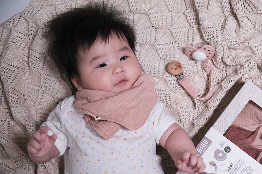 BIBS丹麥嬰兒用品 》丹麥奶嘴、袋鼠安撫巾大地色超美，高質感北歐時尚設計