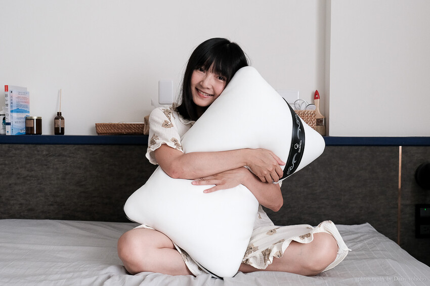 朵法亞漢堡枕》自己枕頭自己組,有彈性又柔軟,讓人好好入眠的MIT台灣品牌