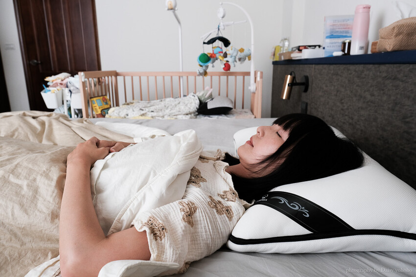 朵法亞漢堡枕》自己枕頭自己組,有彈性又柔軟,讓人好好入眠的MIT台灣品牌