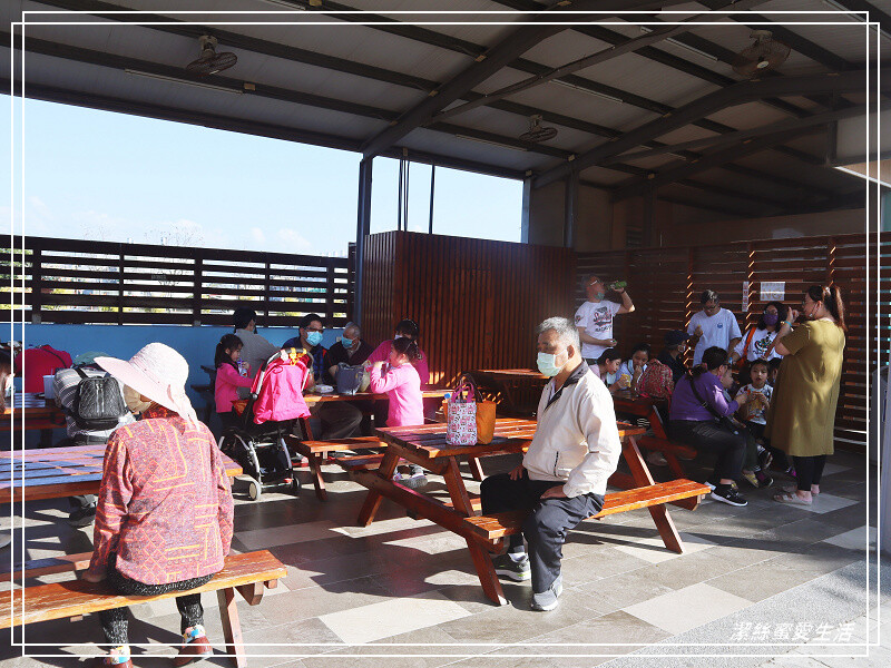 嘉義縣民雄鄉三隻小豬觀光農場-嘉義民雄/少少門票大大玩樂!超多動物x遊樂區xDIY~欲罷不能的童話世界