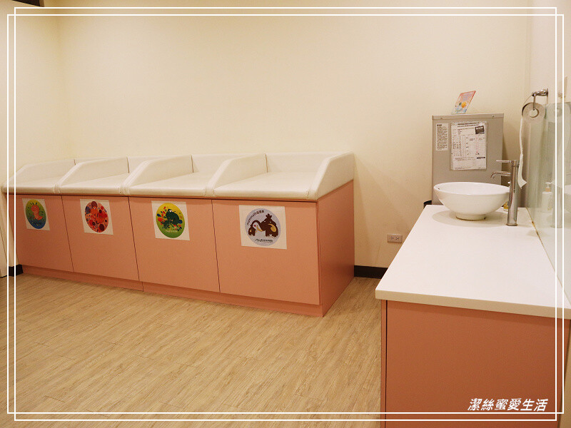 台南市新市區樹谷生活科學館-台南新市/和恐龍一起玩!還能隔壁樹谷農場餵動物~寓教於樂銅板價.親子室內一日遊景點