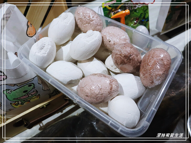 台南市新市區樹谷生活科學館-台南新市/和恐龍一起玩!還能隔壁樹谷農場餵動物~寓教於樂銅板價.親子室內一日遊景點