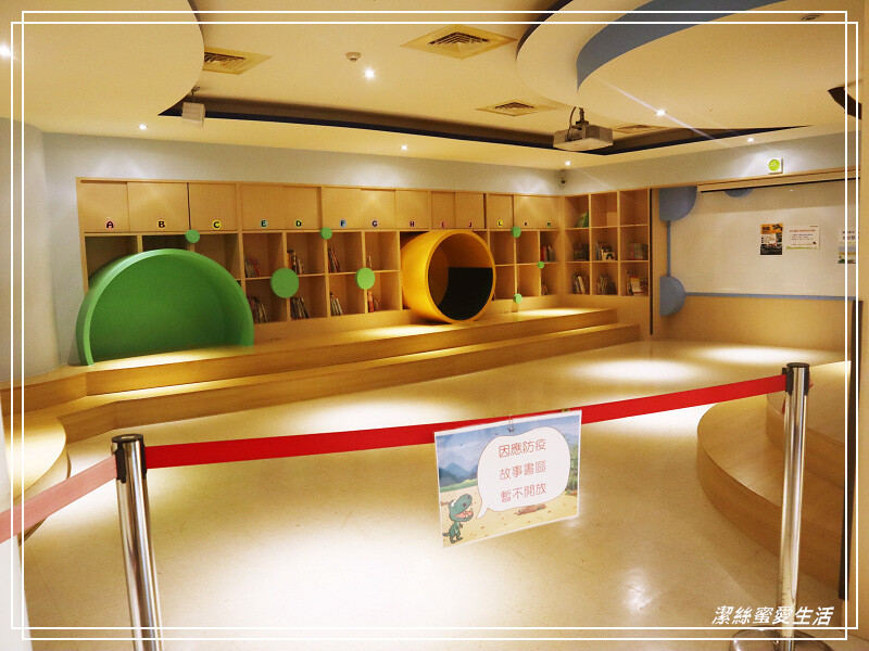 台南市新市區樹谷生活科學館-台南新市/和恐龍一起玩!還能隔壁樹谷農場餵動物~寓教於樂銅板價.親子室內一日遊景點