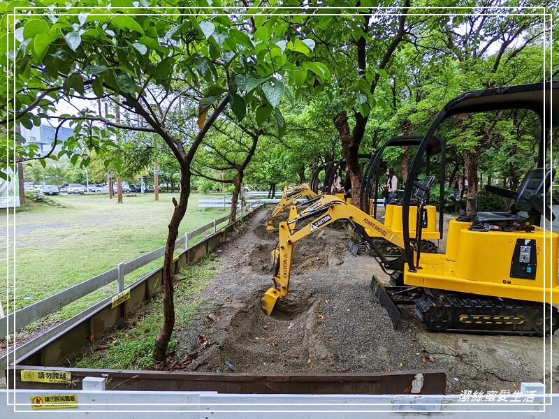 台南市新市區樹谷生活科學館-台南新市/和恐龍一起玩!還能隔壁樹谷農場餵動物~寓教於樂銅板價.親子室內一日遊景點