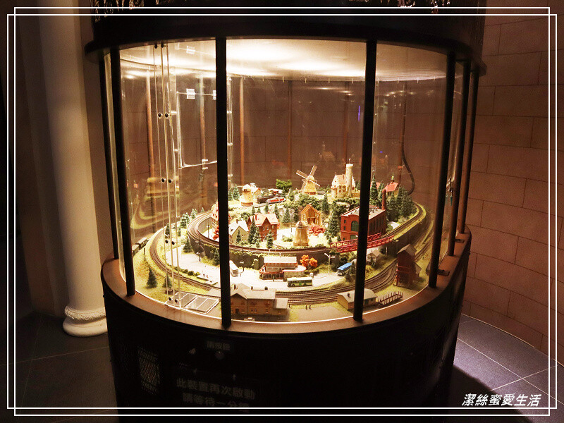 台南市新市區樹谷生活科學館-台南新市/和恐龍一起玩!還能隔壁樹谷農場餵動物~寓教於樂銅板價.親子室內一日遊景點