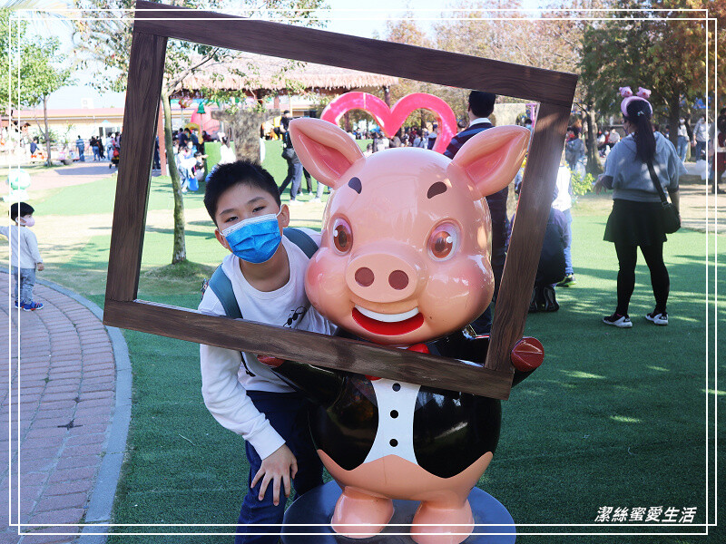 嘉義縣民雄鄉三隻小豬觀光農場-嘉義民雄/少少門票大大玩樂!超多動物x遊樂區xDIY~欲罷不能的童話世界