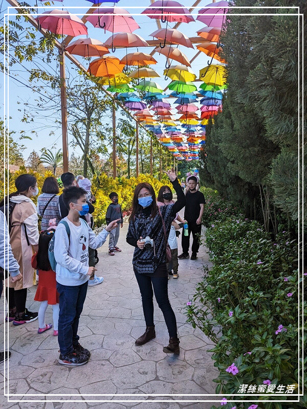 嘉義縣民雄鄉三隻小豬觀光農場-嘉義民雄/少少門票大大玩樂!超多動物x遊樂區xDIY~欲罷不能的童話世界