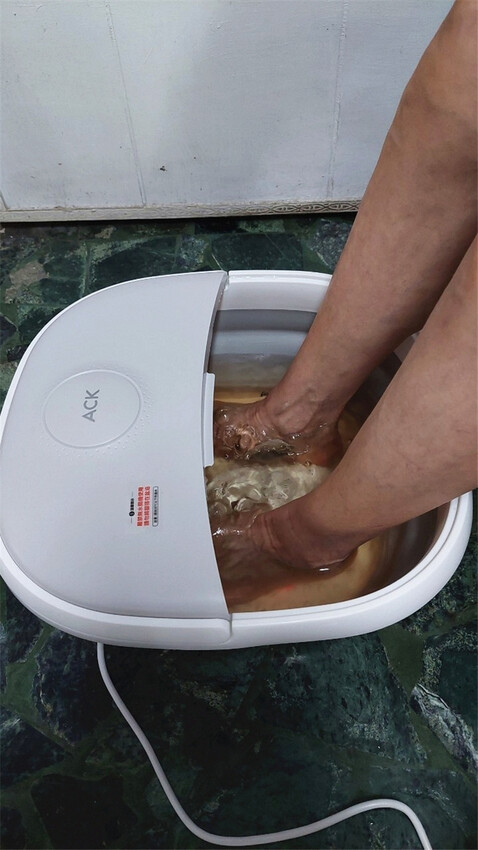 生活｜ ACK艾斯凱 三段溫控恆溫遙控足浴盆，超級舒服💛 足