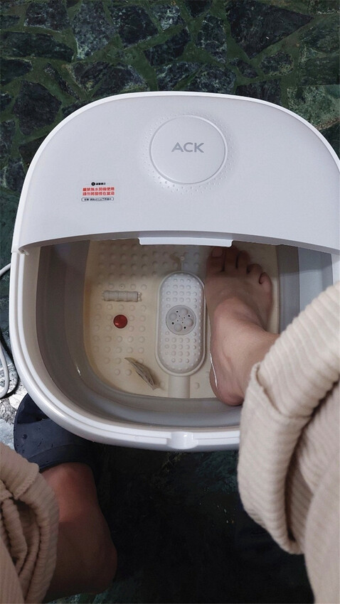 生活｜ ACK艾斯凱 三段溫控恆溫遙控足浴盆，超級舒服💛 足