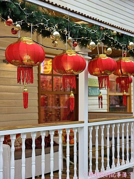 桃園.華泰名品城(華泰唐人街) / 林口星巴克 (三色櫻) 桃園.華泰名品城(華泰唐人街) / 林口星巴克 (三色櫻)