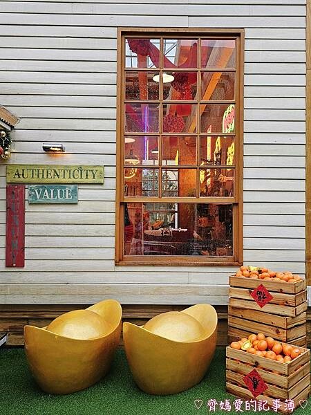 桃園.華泰名品城(華泰唐人街) / 林口星巴克 (三色櫻) 桃園.華泰名品城(華泰唐人街) / 林口星巴克 (三色櫻)