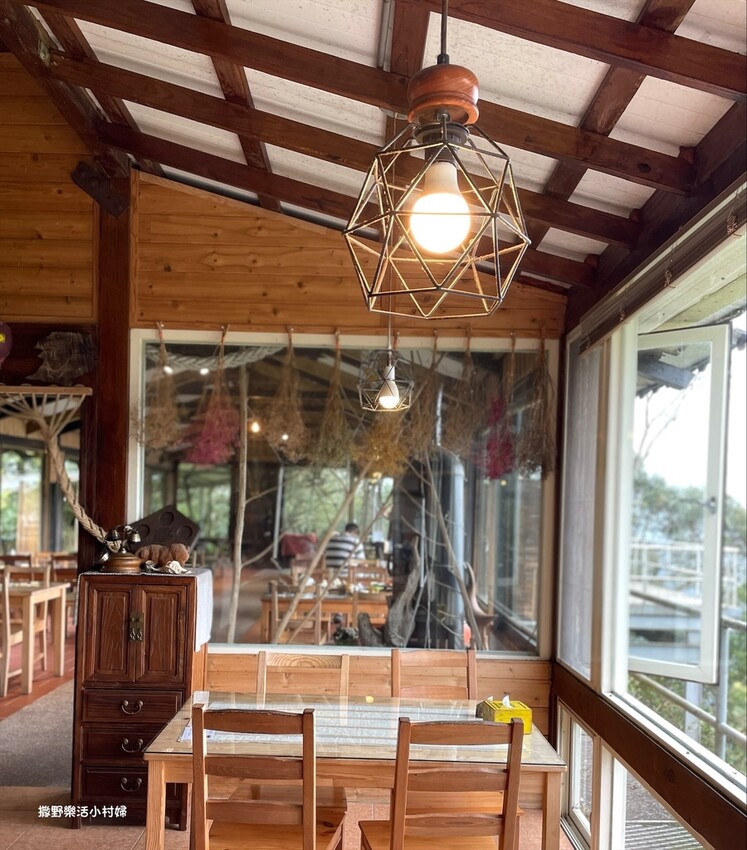 尖石後山景觀餐廳【魯壁一家人】秀麗群山相伴&享用原住民特色料