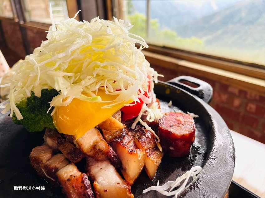 尖石後山景觀餐廳【魯壁一家人】秀麗群山相伴&享用原住民特色料