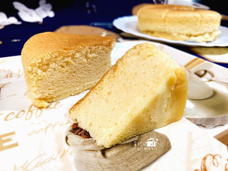 烘焙筆記│古早味蛋糕，水浴法烘烤口感水潤而且綿密