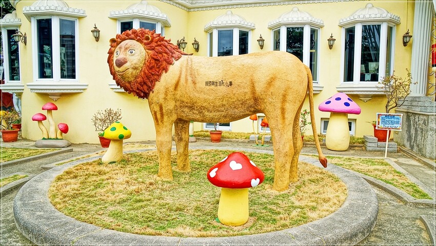 台南市中西區台南藏金閣2館：免費參觀全台最美公家機關，夢幻愛麗絲城堡等您一探究竟