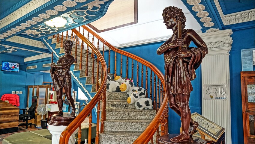 台南市中西區台南藏金閣2館：免費參觀全台最美公家機關，夢幻愛麗絲城堡等您一探究竟