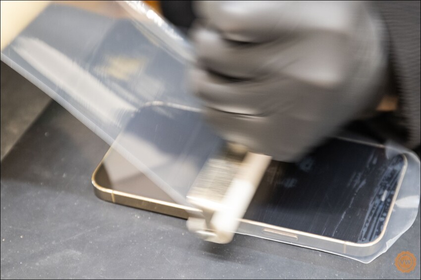 台中豐原iPhone專業維修|蘋果原廠零件|iPhone換電池|iPhone換螢幕推薦:雷神快修®Apple獨立維修中心