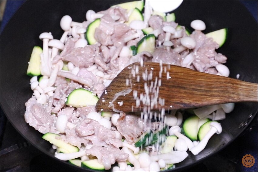 年節料理輕鬆做│料理分享：豬肉蔬菜味噌豆腐湯、香Q紅燒豬肉、和風照燒豬肉片